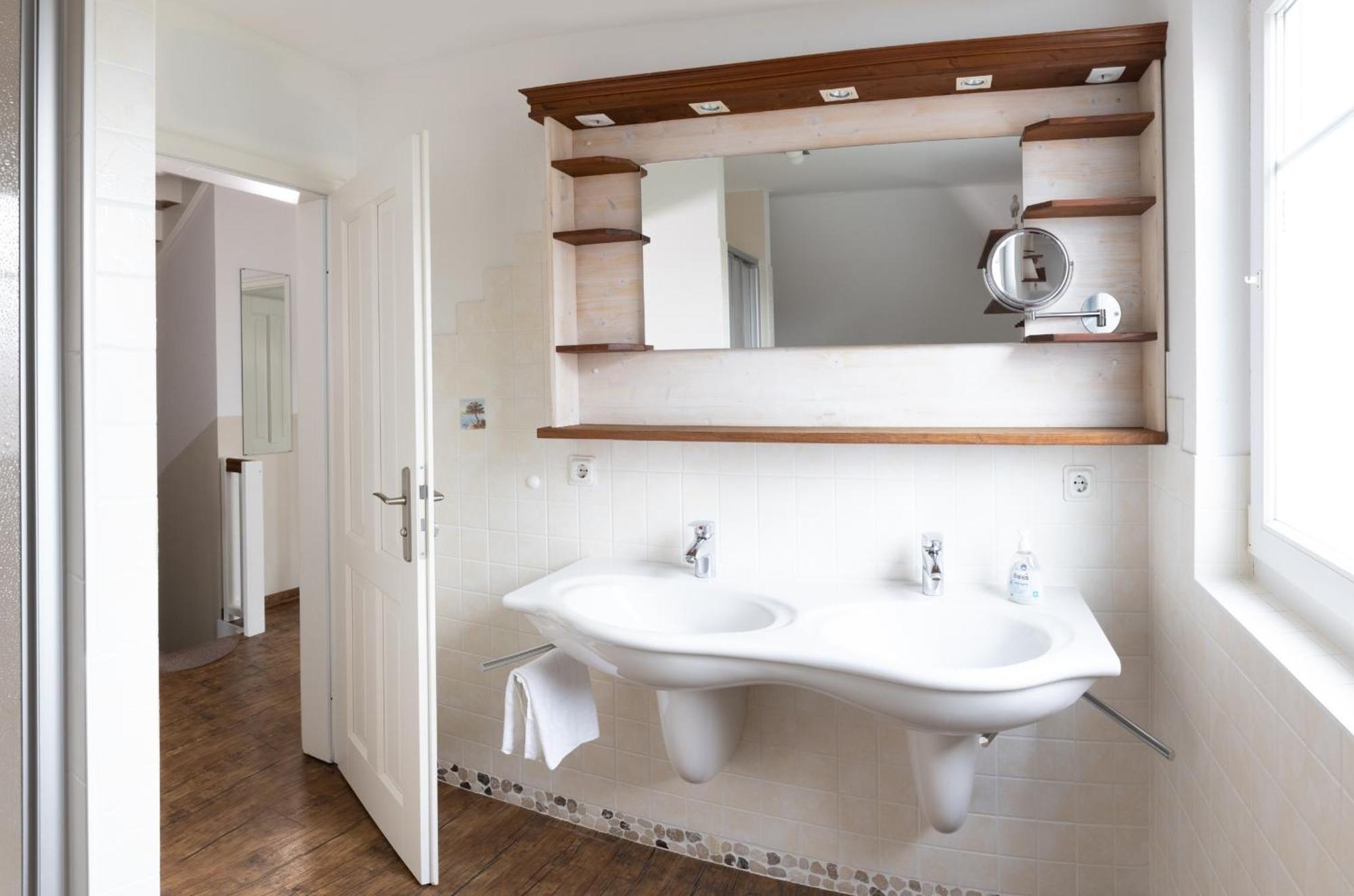 Meerferienhaus - Haus Schlehenweg ซินโนวิทซ์ ภายนอก รูปภาพ
